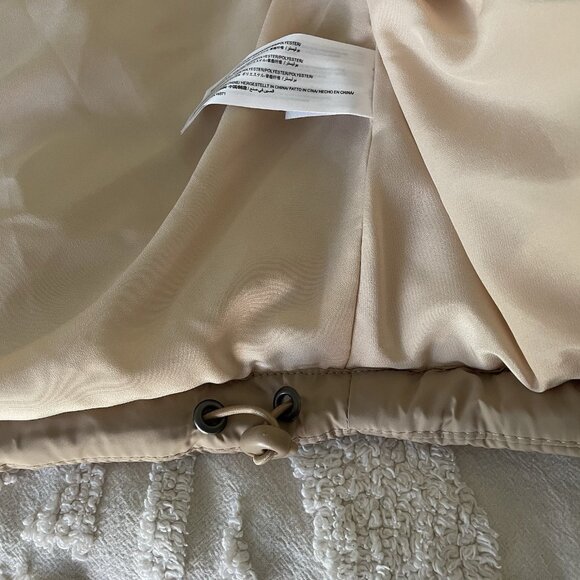 THE FIFTH LABEL Remake Cropped Boxy Puffer Coat in Beige – Size M / 6 - Picture 6 of 9